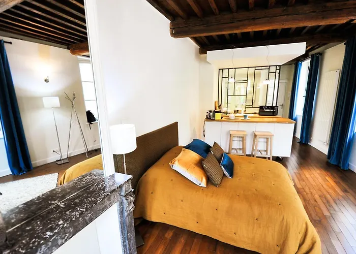Loft Cathedrale By La Chambre A Cote